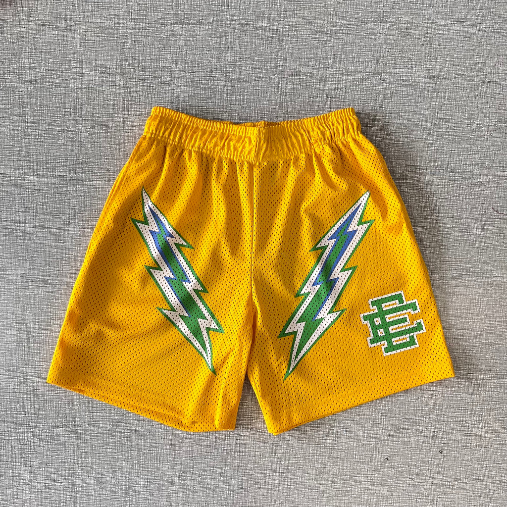 New EE Lightning Short