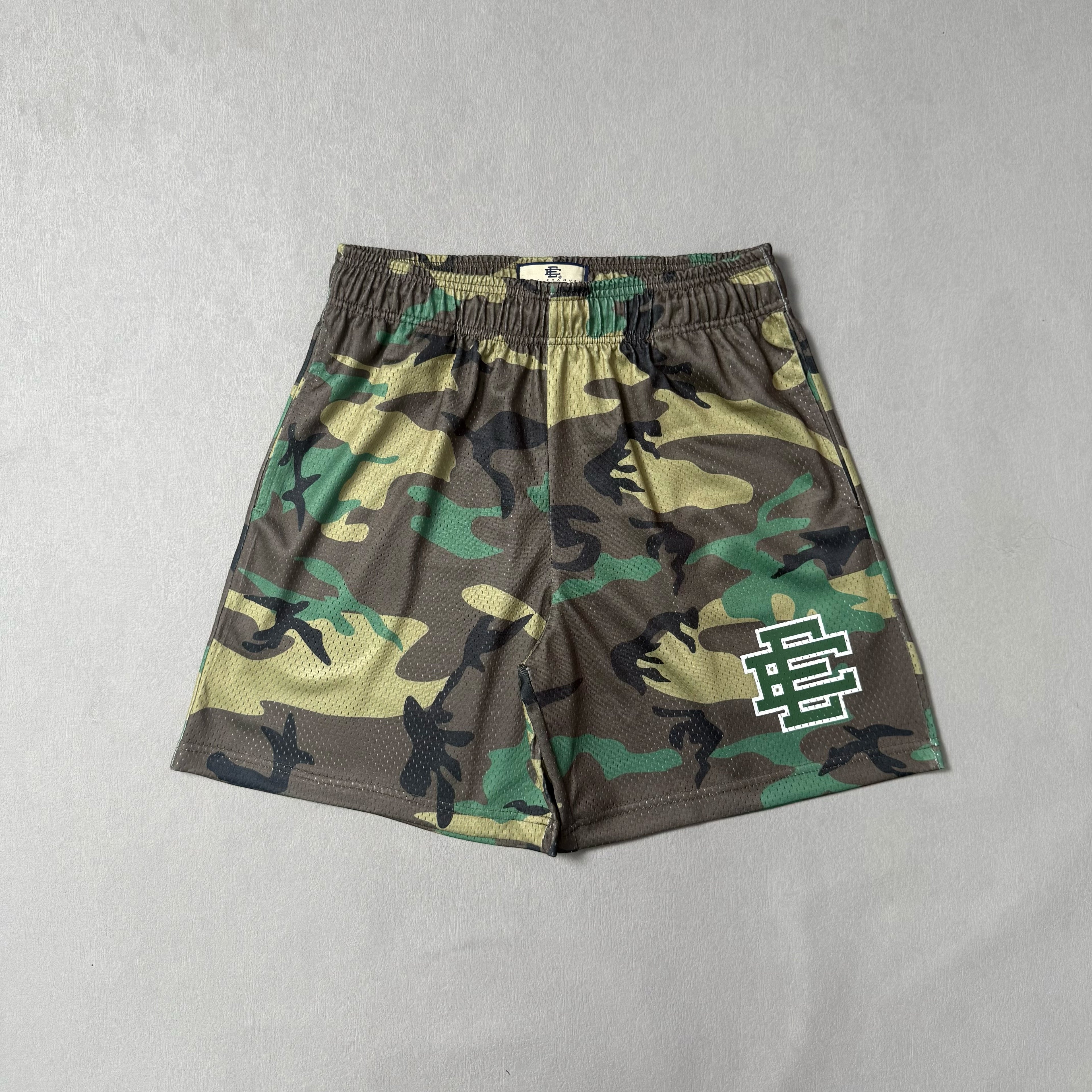 Eric Emanuel EE Basic Short Woodland