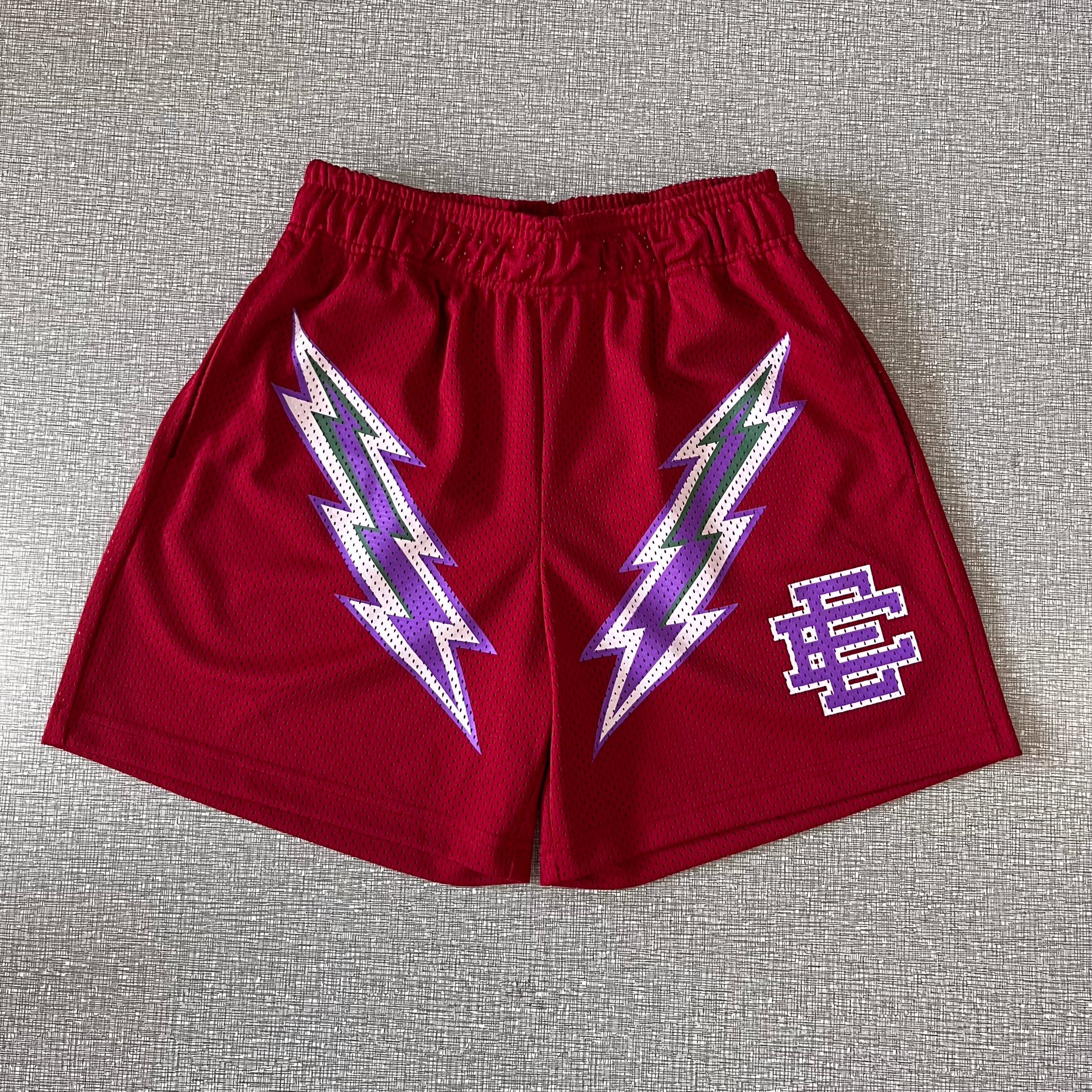 New EE Lightning Short