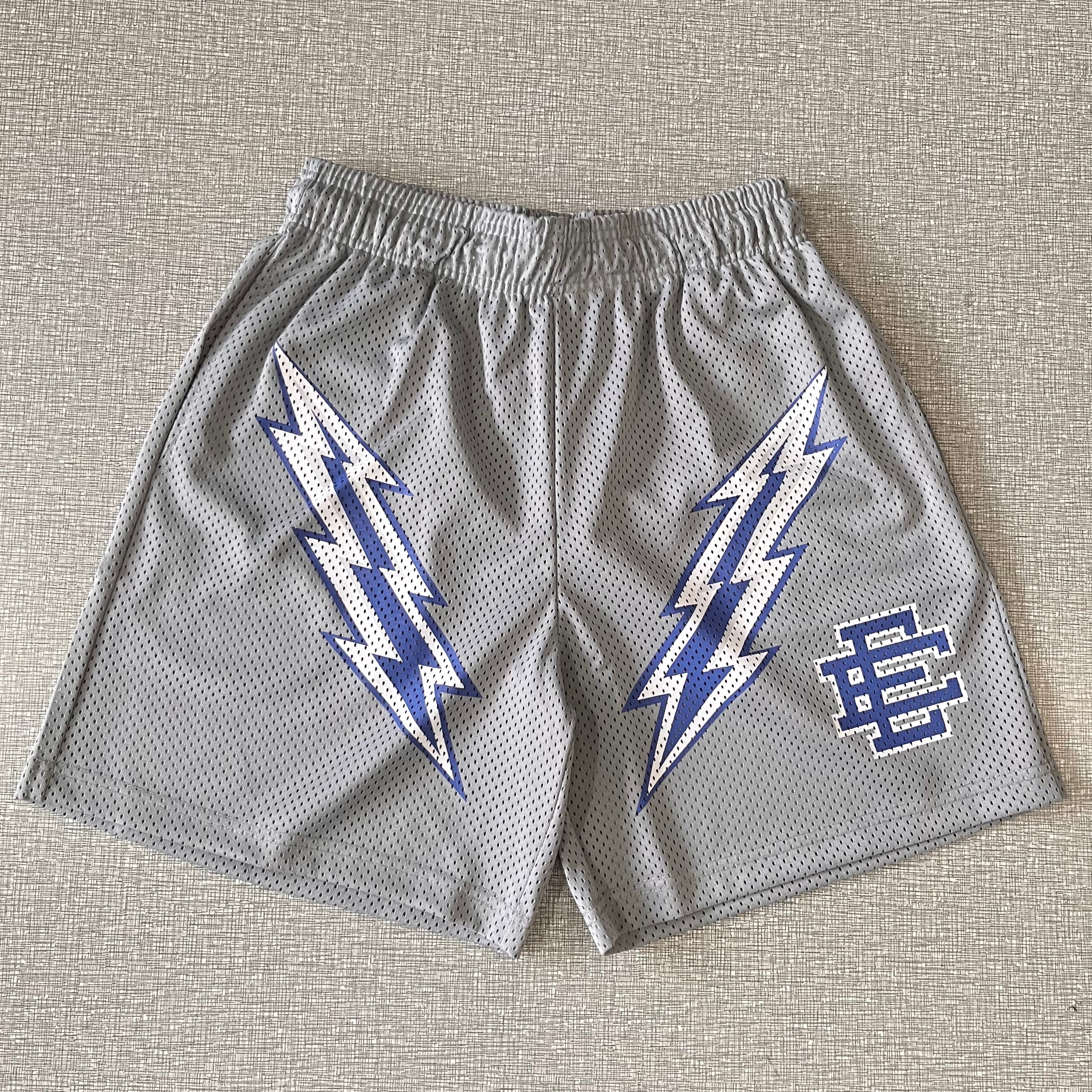 New EE Lightning Short