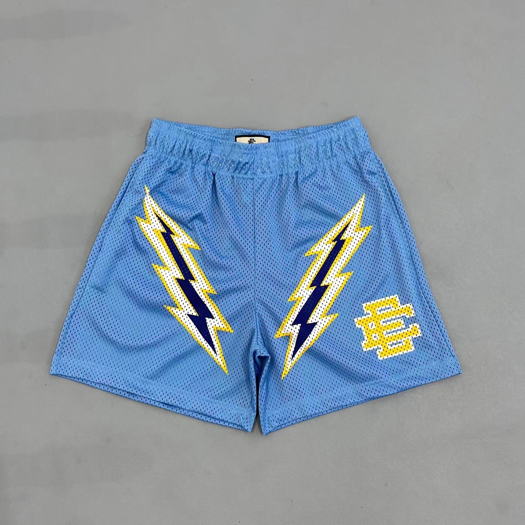 New EE Lightning Short