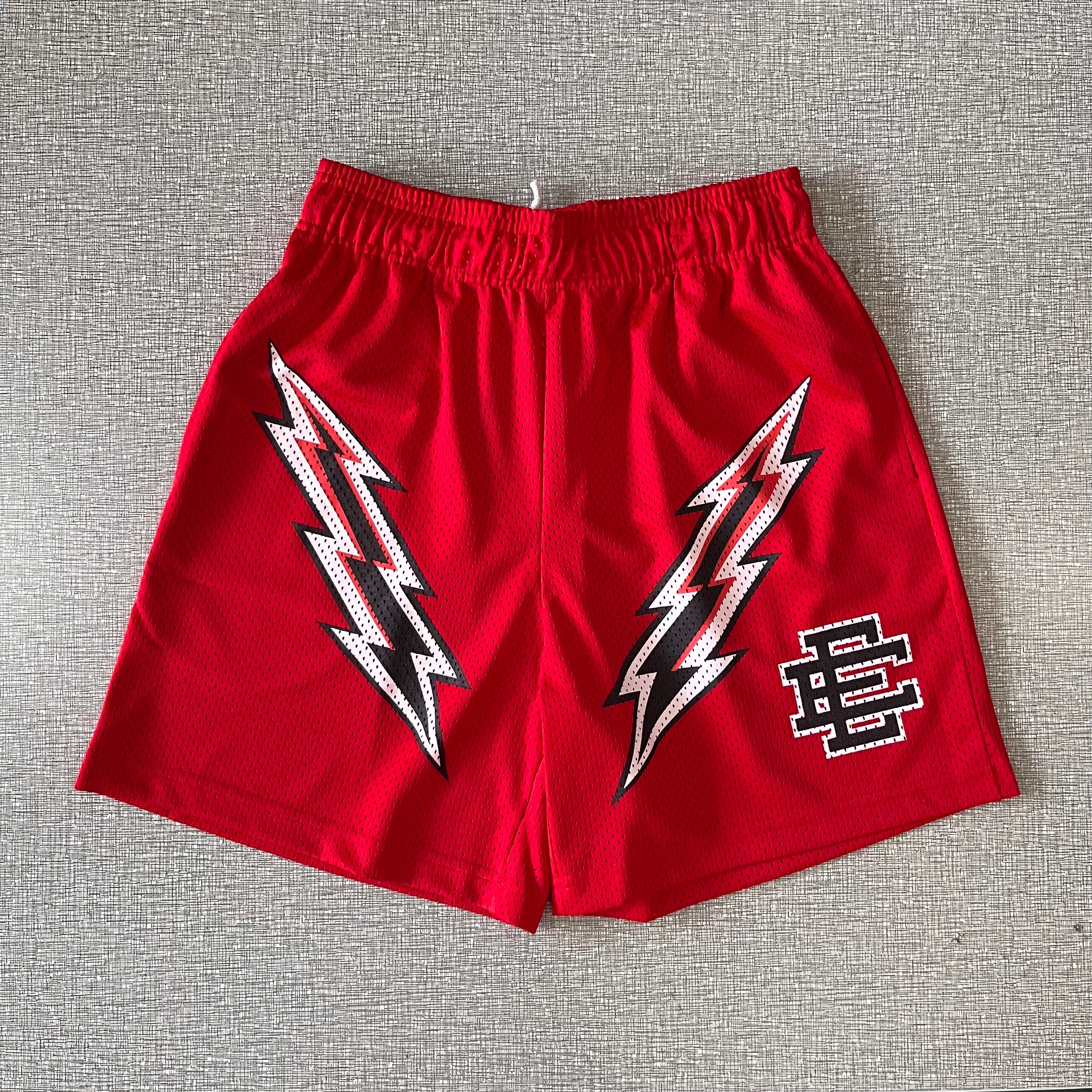 New EE Lightning Short